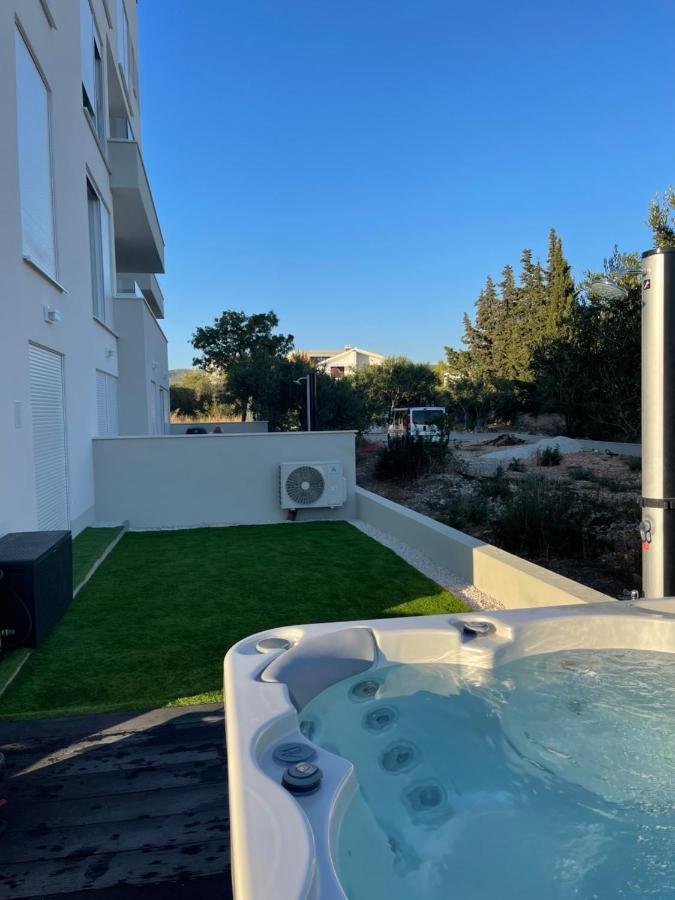 Soltysovka Apartments Rogoznica  Eksteriør bilde
