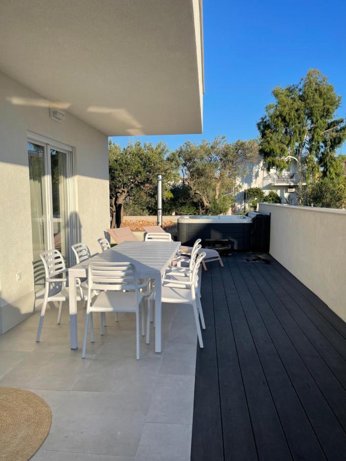 Soltysovka Apartments Rogoznica  Eksteriør bilde